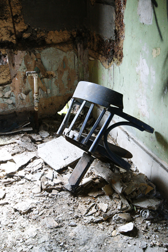 decrepit7
